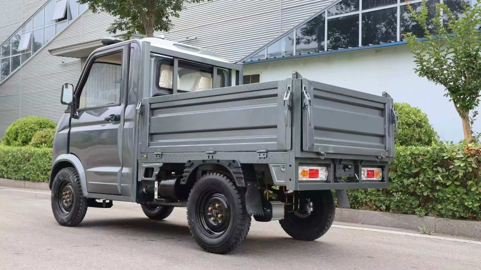 KH09 elektromos pickup Szürke